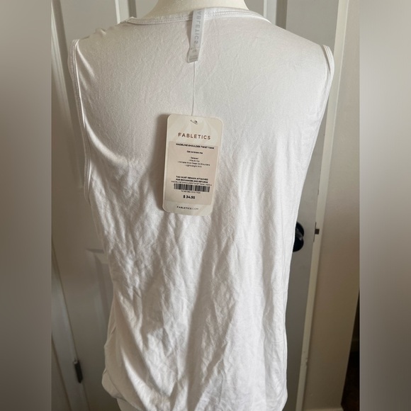 Fabletics Shoulder twist tank, Size XS - Picture 4 of 6